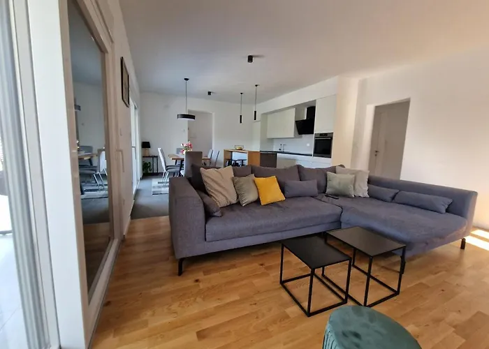 Villa Adria Near Sibenik, 90 Meters From The Sea