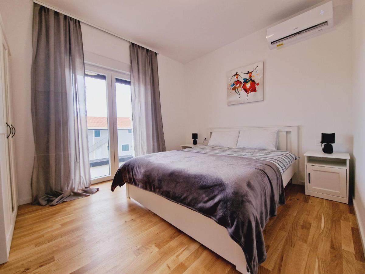 Adria Near Sibenik, 90 Meters From The Sea Villa