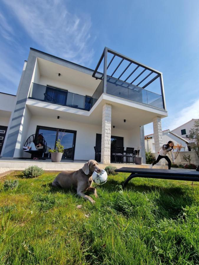 Adria Near Sibenik, 90 Meters From The Sea