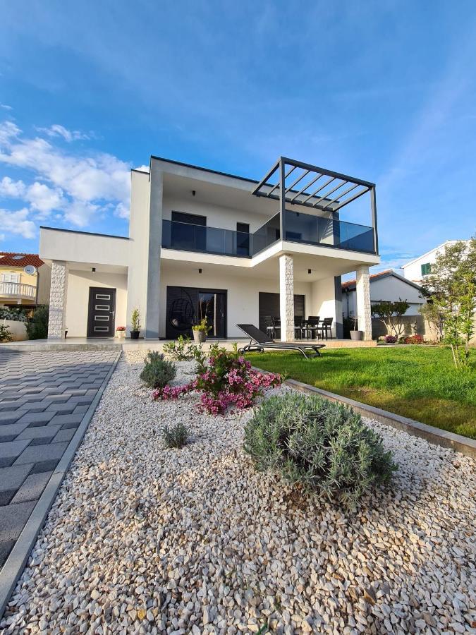 Villa Adria Near Sibenik, 90 Meters From The Sea